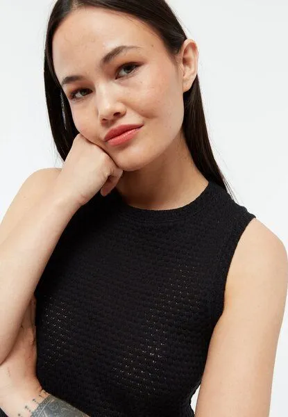 Givn Berlin Givn Berlin Stricktop GBSHIRLEY cropped aus Bio-Baumwolle im Jacquard Muster, Black (jacquard), – Produktbild 3 von 4