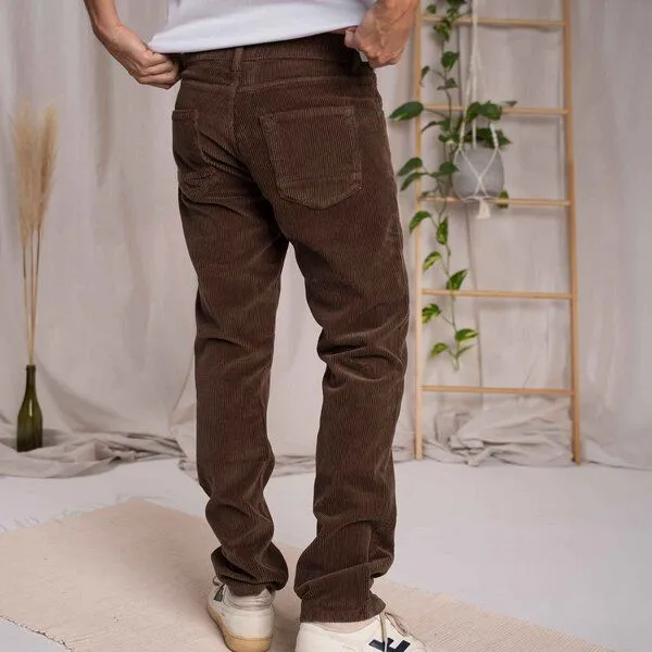 Vresh Clothing Vresh Clothing Vabius - Cordhose aus Biobaumwolle, Dunkelbraun, – Produktbild 1 von 4