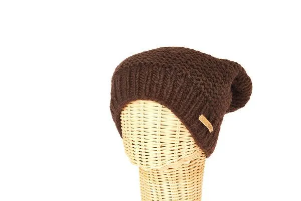 short'n'pietz short'n'pietz Schurwollmütze links gestrickt, Dunkelbraun, – Produktbild 1 von 2
