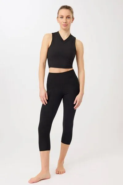mandala Mandala Cropped V-Neck, Black (schwarz), – Produktbild 1 von 4