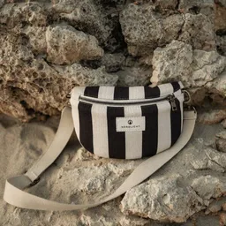 NORDLICHT NORDLICHT Bauchtasche Tomma Streifen – Produktbild 1 von 1