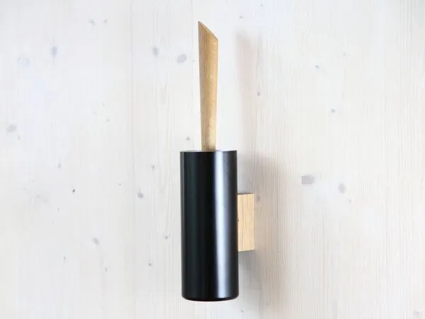 werkvoll by Lena Peter werkvoll by Lena Peter Holz Wand WC-Bürste FIRE, Schwarz, – Produktbild 1 von 5