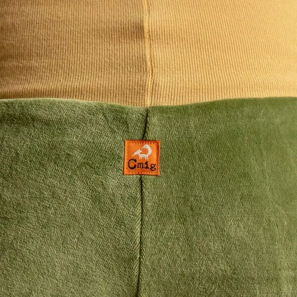 Cmig Cmig Bio Wohlfühl- und Yogahose aus Nicki, Moss green / light yellow, – Produktbild 4 von 4
