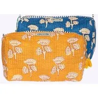 KIKOONI KIKOONI handgefertigte Kosmetiktasche "Mystic Flower" – Produktbild 1 von 1