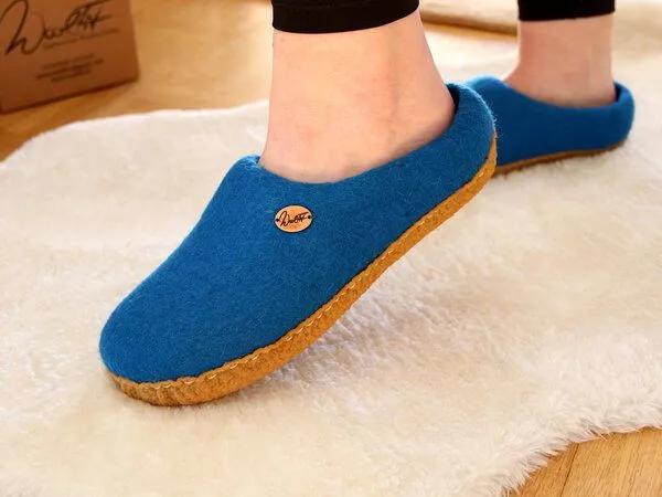 WoolFit WoolFit Barfuß-Hausschuhe handgemacht mit Naturgummisohle für Damen und Herren, Blau, – Produktbild 3 von 4
