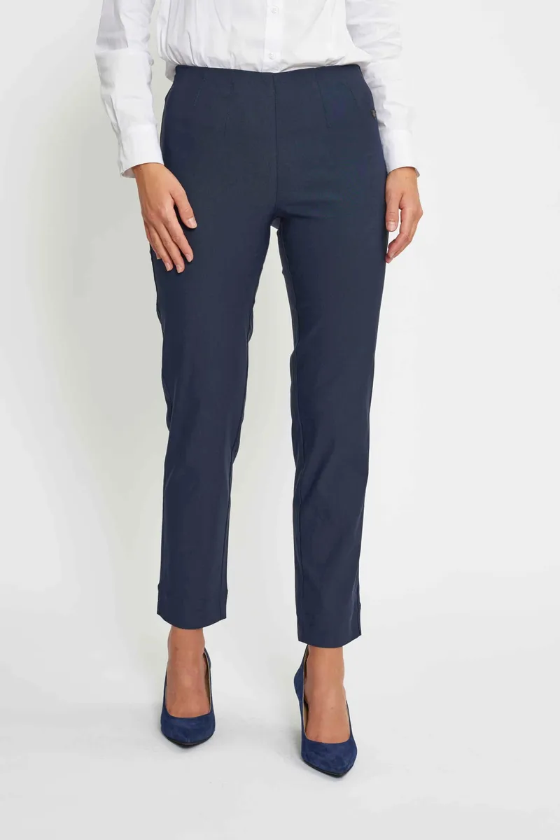 LAURIE LAURIE Damen vegan Hose Betty Regular Sl Navy, Extra dunkelblau, – Produktbild 2 von 2