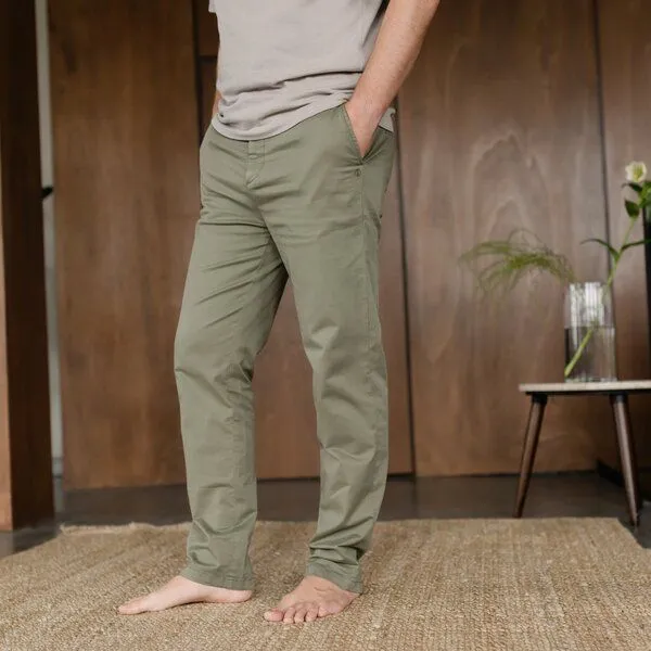 NORDLICHT NORDLICHT Herren Chino Hose Evin aus 100% Bio-Baumwolle, Grün, – Produktbild 3 von 4