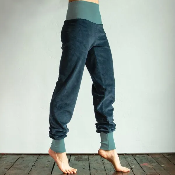 Cmig Cmig Bio Wohlfühl- und Yogahose aus Nicki, Blau / seagreen, – Produktbild 3 von 4