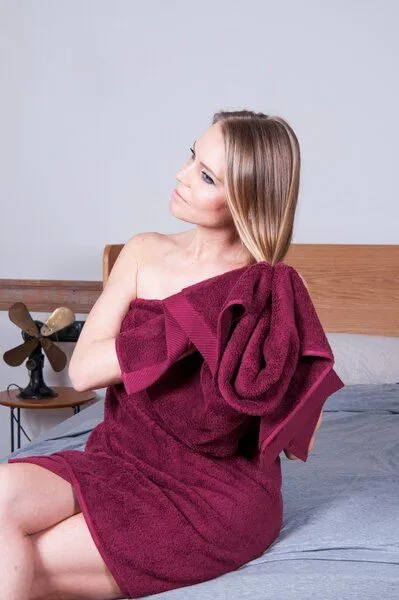 ege organics ege organics 2 Stück Duschtuch Bio-Baumwolle 70X140cm 600gr/m², Bordeaux, – Produktbild 1 von 1