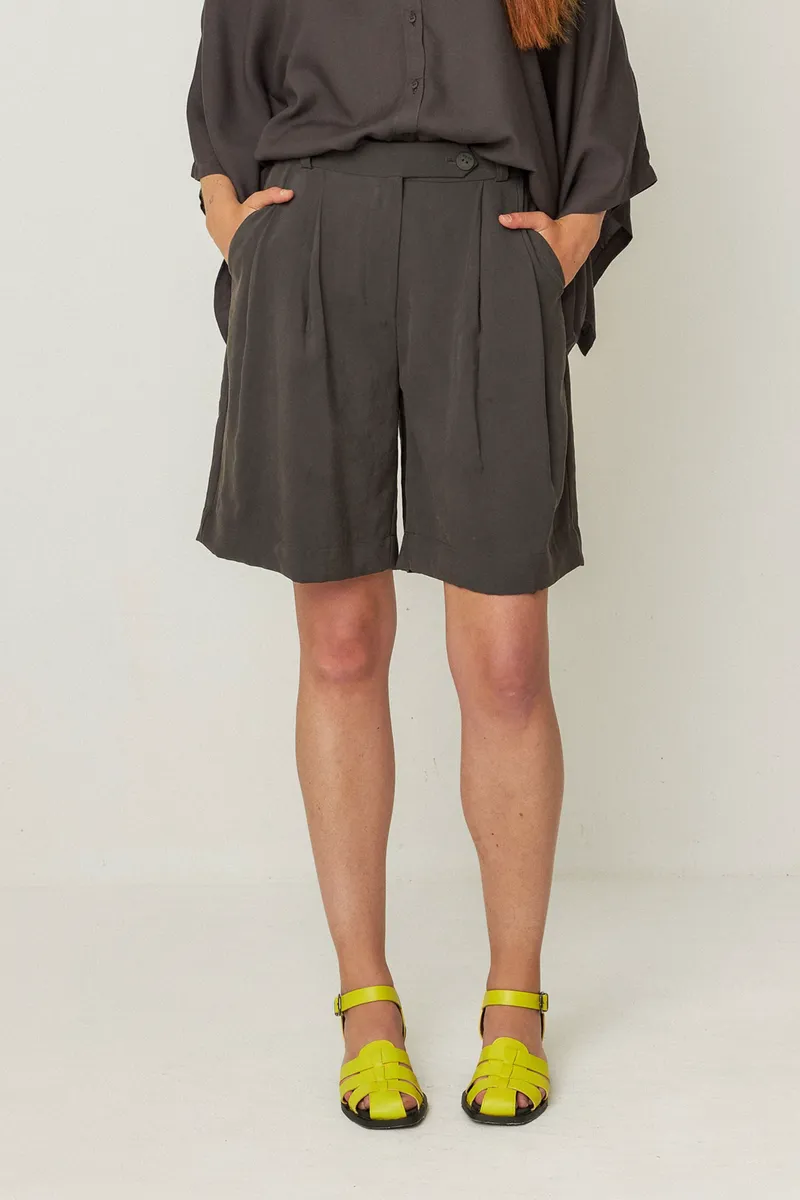 SKFK SKFK Damen vegan Kurze Hosen Laida Gray, Dunkelgrau, – Produktbild 2 von 2