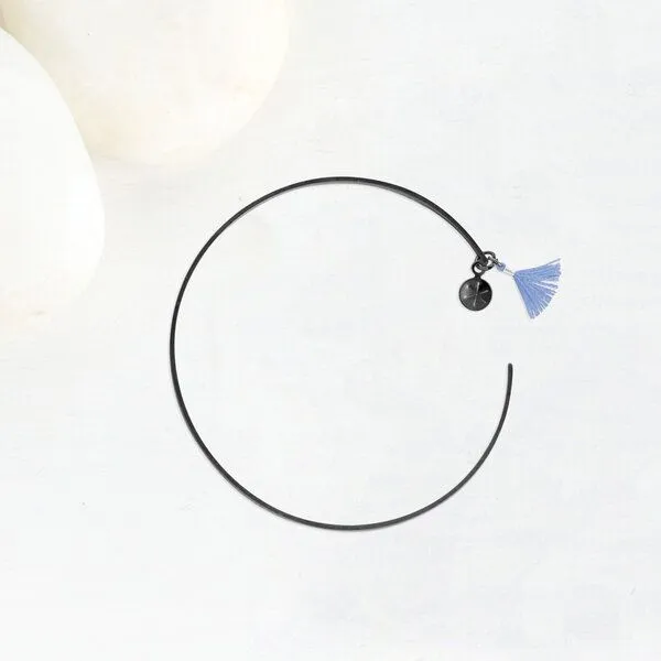 renna deluxe renna deluxe Armreif mit zwei Anhängern, Hellblau, – Produktbild 1 von 4