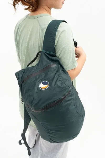 Ticket to the Moon Ticket to the Moon Ultraleicht Rucksack "Backpack Plus" (25l) aus upcyceltem Nylon, Wasserabweisend, – Produktbild 2 von 5