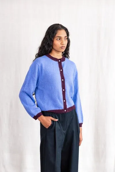 Jyoti - Fair Works Jyoti - Fair Works Baby-Alpaka Strickcardigan Sullana, Colorblock azur, – Produktbild 3 von 4