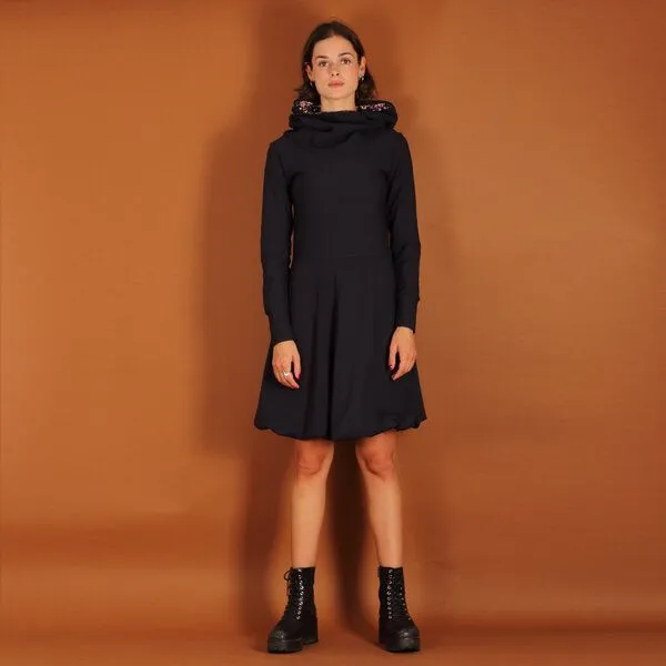 ManduTrap ManduTrap Ballonkleid aus Bio-Baumwolle kbA mit Kapuze/Hoodie, Dunkelblau, – Produktbild 1 von 2