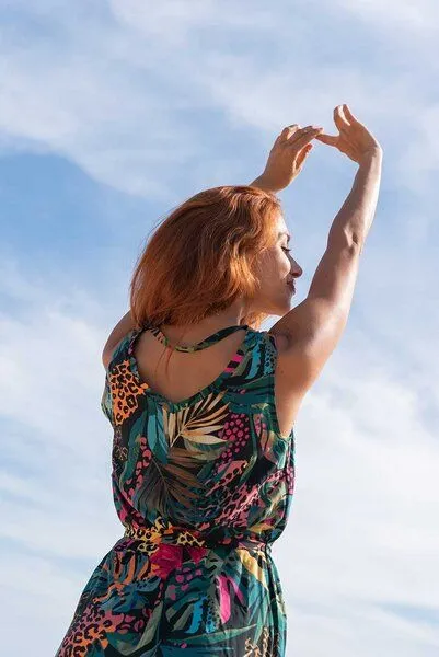 WiDDA berlin WiDDA berlin Sommerkleid RANI Print Tropic aus ECOVERO® – Produktbild 1 von 4