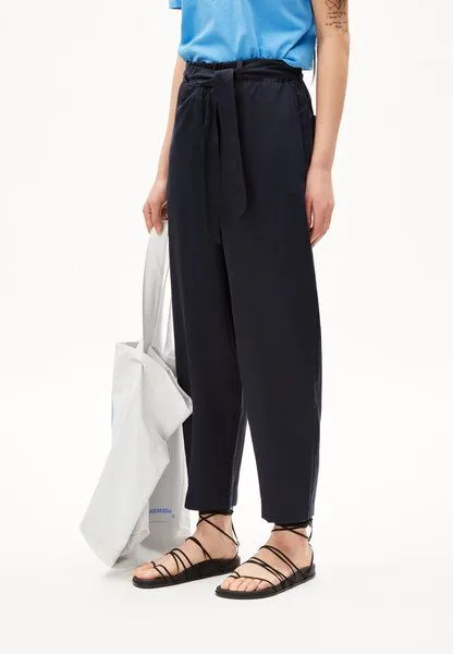 ARMEDANGELS ARMEDANGELS SAAMERA - Damen Webhose Relaxed Fit aus TENCEL Lyocell, Night sky, – Produktbild 1 von 4