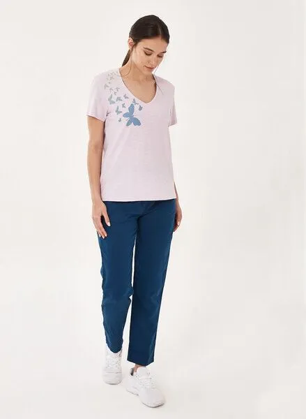 ORGANICATION ORGANICATION T-Shirt aus Bio-Baumwolle mit Schmetterling-Print, Lavender, – Produktbild 2 von 4