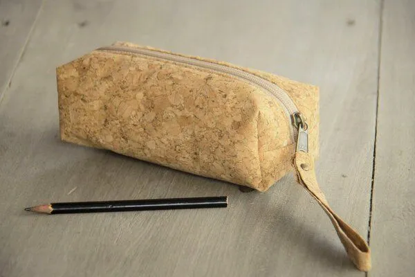 BY COPALA BY COPALA Federmappe Etui aus Kork, Vegan Pencil bag, Kork Tasche – Produktbild 1 von 3