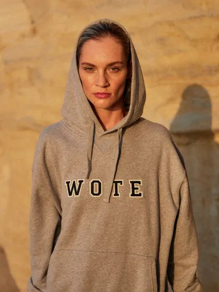 WOTE WOTE Logo Hoodie Sweatshirt aus Organic Cotton - Bio Baumwolle, Grau melange, – Produktbild 1 von 4