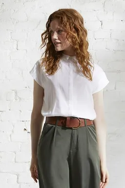 Wunderwerk Wunderwerk Damen Bluse, kurzärmelig, "TENCEL square blouse 1/2" – Produktbild 1 von 1