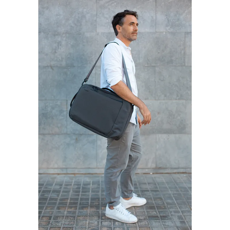 Targus Targus Cypress Briefcase with EcoSmart - Notebook-Tasche - 39.6 cm (15.6") – Produktbild 1 von 3