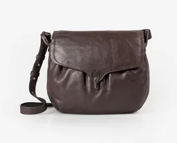 aunts & uncles aunts & uncles Grandma's Luxury Club Mrs. Pineapple Pie Umhängetasche coffee bean – Produktbild 1 von 1