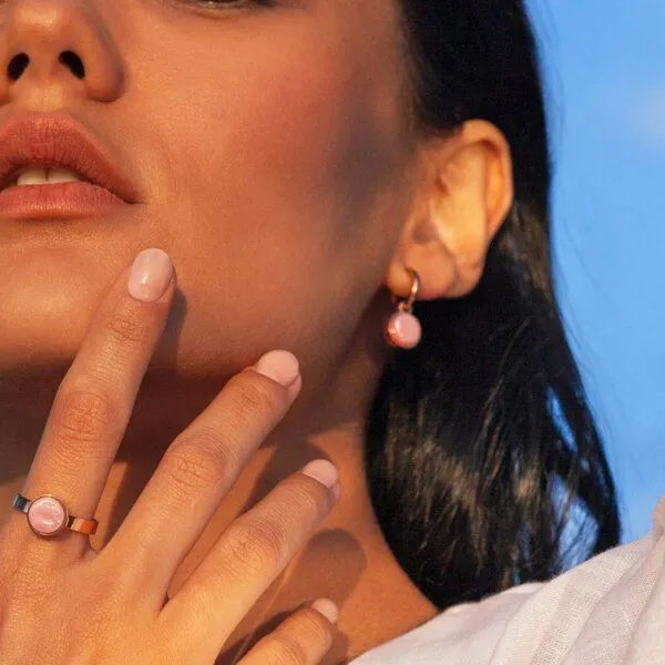 ALEXASCHA ALEXASCHA Roségold Creolen mit Anhänger | Mix & Match, Sandrosa, – Produktbild 3 von 4