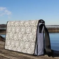 Schönes aus Indochina Schönes aus Indochina Upcycling Umschlagtasche Größe L vegan aus Stoffrestbeständen – Produktbild 1 von 1