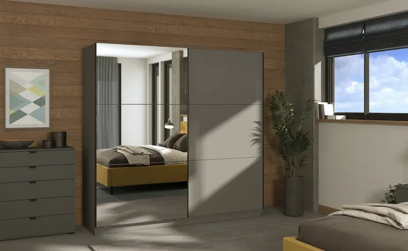 OTTO home Schwebetürenschrank Sierra Kleiderschrank mit Spiegel Garderobe Topseller inklusive Inneneinteilung & Kleiderstange, FSC®-Zertifiziert, Grau, – Produktbild 5 von 8