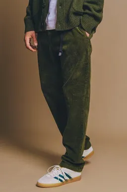 Trendsplant Trendsplant Corduroy Ecodye Climber Pant Dark Olive – Produktbild 1 von 1