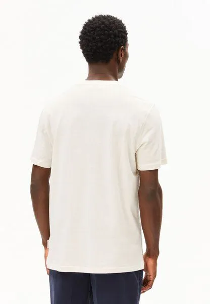ARMEDANGELS ARMEDANGELS MAARKOS MID WEIGHT Herren T-Shirt aus Bio-Baumwolle, Oatmilk, – Produktbild 2 von 4