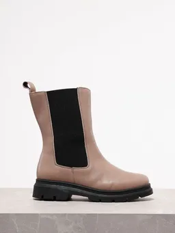 LANIUS LANIUS Chelsea aus vegetabil gegerbtem Leder – Produktbild 1 von 1