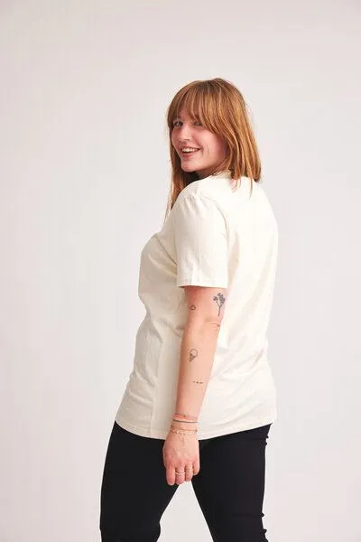 Baìge the Label Baìge the Label T-Shirt mit B-Stick, Natur, – Produktbild 4 von 4