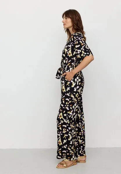 recolution Damen Jumpsuit aus LENZING ECOVERO Viskose - CASSIA BLURRY - recolution, Black (schwarz), – Produktbild 5 von 7