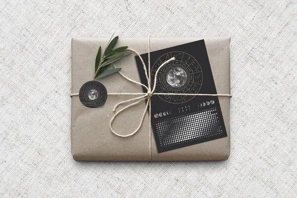 Postkarten Set Mondkalender 2027 Schwarz, beige // ShellyCreates, Sand, – Produktbild 4 von 4
