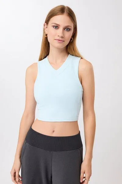 mandala Mandala Cropped V-Neck, Light-blue (blau), – Produktbild 1 von 4