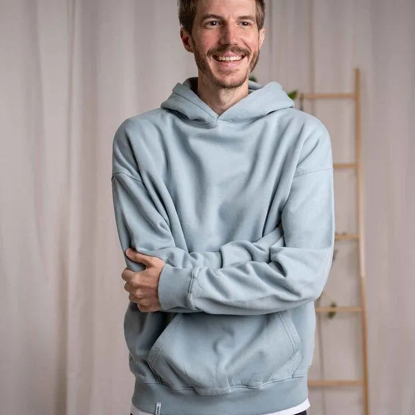 Vresh Clothing Vresh Clothing Vorest - Oversized, unisex Hoodie aus Biobaumwolle, Eisblau, – Produktbild 2 von 4
