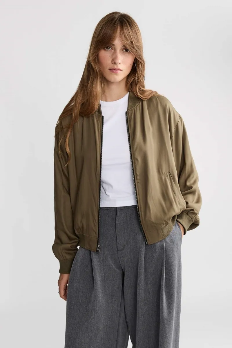 Yahmo Yahmo Damen vegan Wendebomberjacke Lene Leo Oliv, Schwarz, – Produktbild 2 von 2