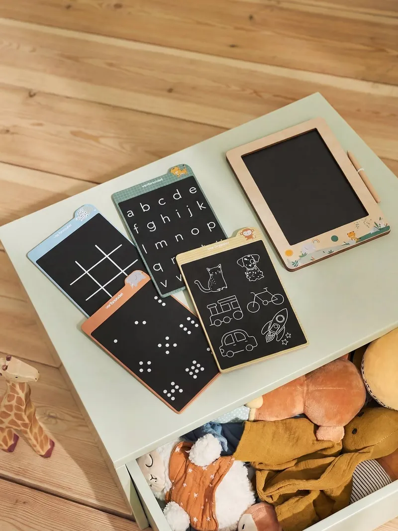 Vertbaudet Zeichentafel aus Holz FSC® Kinder, Braun, – Produktbild 3 von 4