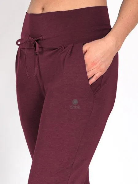 Magadi Magadi Yogahose SUSAN aus Naturmaterial, mit Taschen, Rot (dark red), – Produktbild 3 von 4