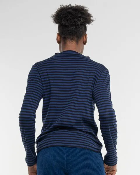Alma & Lovis Alma & Lovis Turtleneck Ringelshirt aus softer Bio-Baumwolle | Ringel Turtleneck, Twilight (blau), – Produktbild 4 von 4
