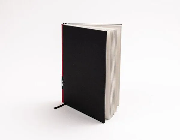 tyyp Notizbuch A6 schwarz - perforiert - 100% Recyclingpapier - BerlinBook by tyyp, Rot, – Produktbild 2 von 4