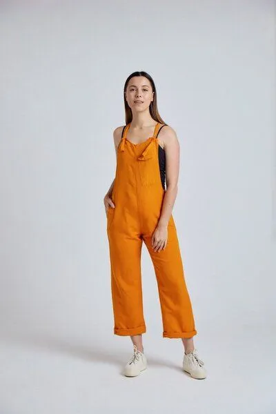Flax and Loom Flax and Loom Leinen Latzhose Mary Lou, Sun orange, – Produktbild 2 von 6