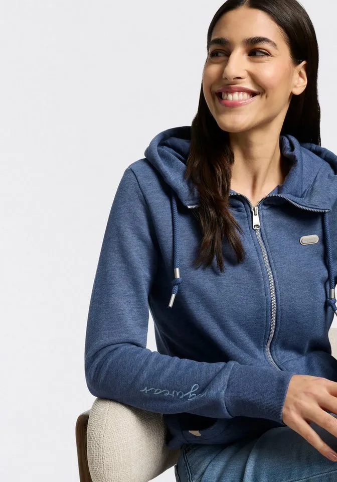 ragwear ragwear Kapuzensweatjacke NESKIA ZIP A O mit Kordelzug und Logo am Ärmel, Blau, – Produktbild 3 von 4