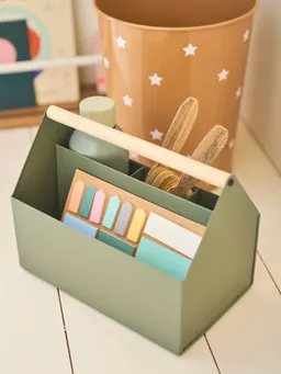 Vertbaudet Stiftehalter in Hausform Kinderzimmer salbei – Produktbild 1 von 1