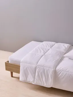 Vertbaudet Mittelschwere Bettdecke mit Baumwollbezug Kinder – Produktbild 1 von 1