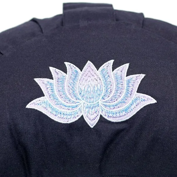 BAGHI BAGHI Meditationskissen Halbmond mit Lotus Bestickung im Farbverlauf Bio-Baumwolle kbA, Dunkelblau, – Produktbild 3 von 4