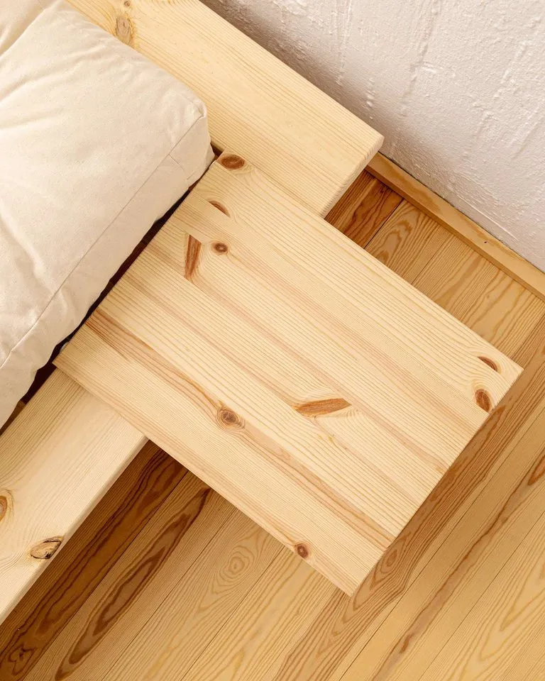 Karup Design Nachttisch Japan Bett-Tisch, FSC®-zertifiziertes Massivholz,made in Europe, Speziell für das Japan-Bett entworfen – perfekt integriert & passend, Beige, – Produktbild 3 von 4