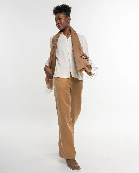 Alma & Lovis Alma & Lovis Weite Marlenehose aus softem Cotton-Lyocell-Mix | Luxury Marlene, Sahara gold (gelb-beige), – Produktbild 2 von 4
