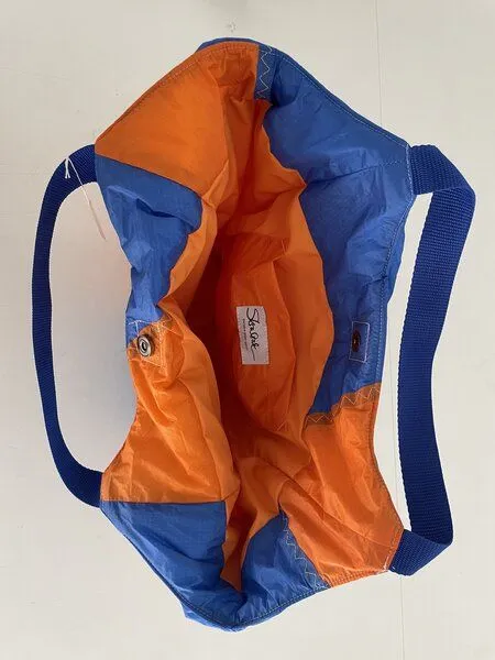 Skrabak Skrabak Upcycling-Tasche aus Segeltuch, Blau-orange, – Produktbild 4 von 4